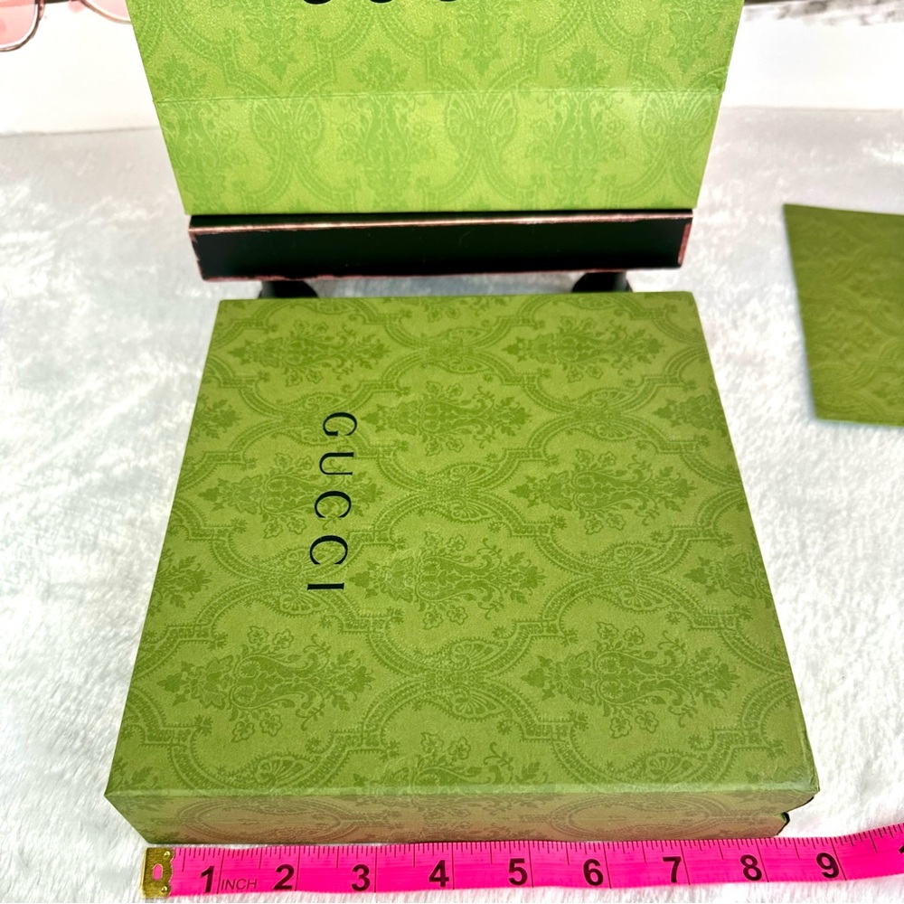Gucci Wooden Keepsake Jewelry Box with card and shopping bag GREAT GIFT - Picture 8 of 9